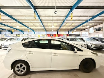 Used Toyota Prius 2014 for sale - 77307738: Photo