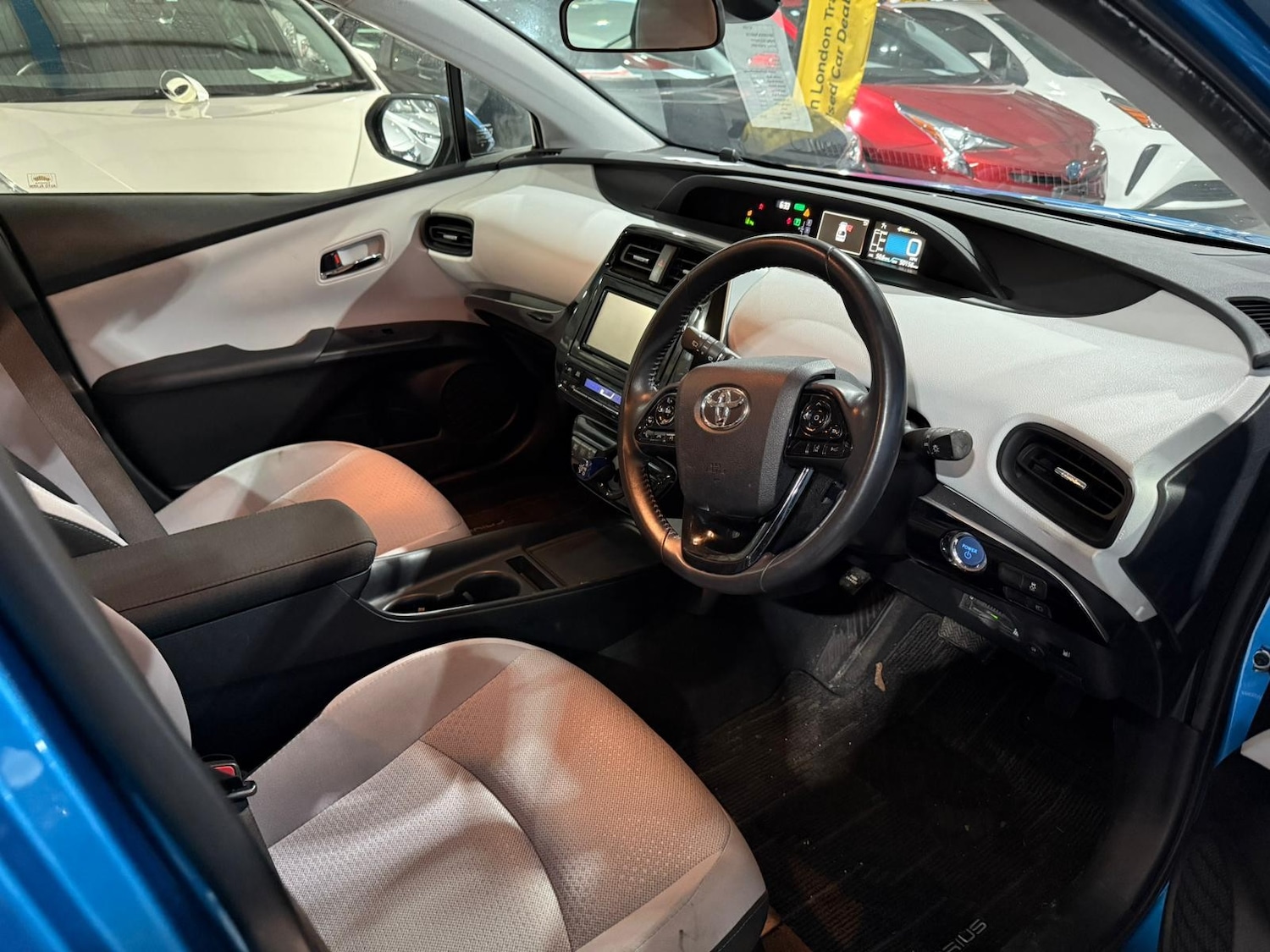 Used Toyota Prius 2026 for sale - 77327249: Photo 11