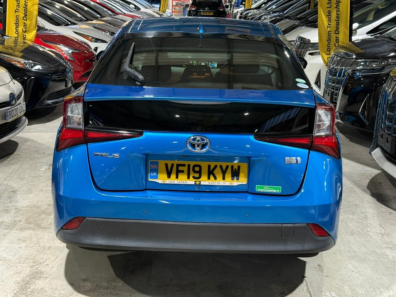 Used Toyota Prius 2026 for sale - 77327249: Photo 4