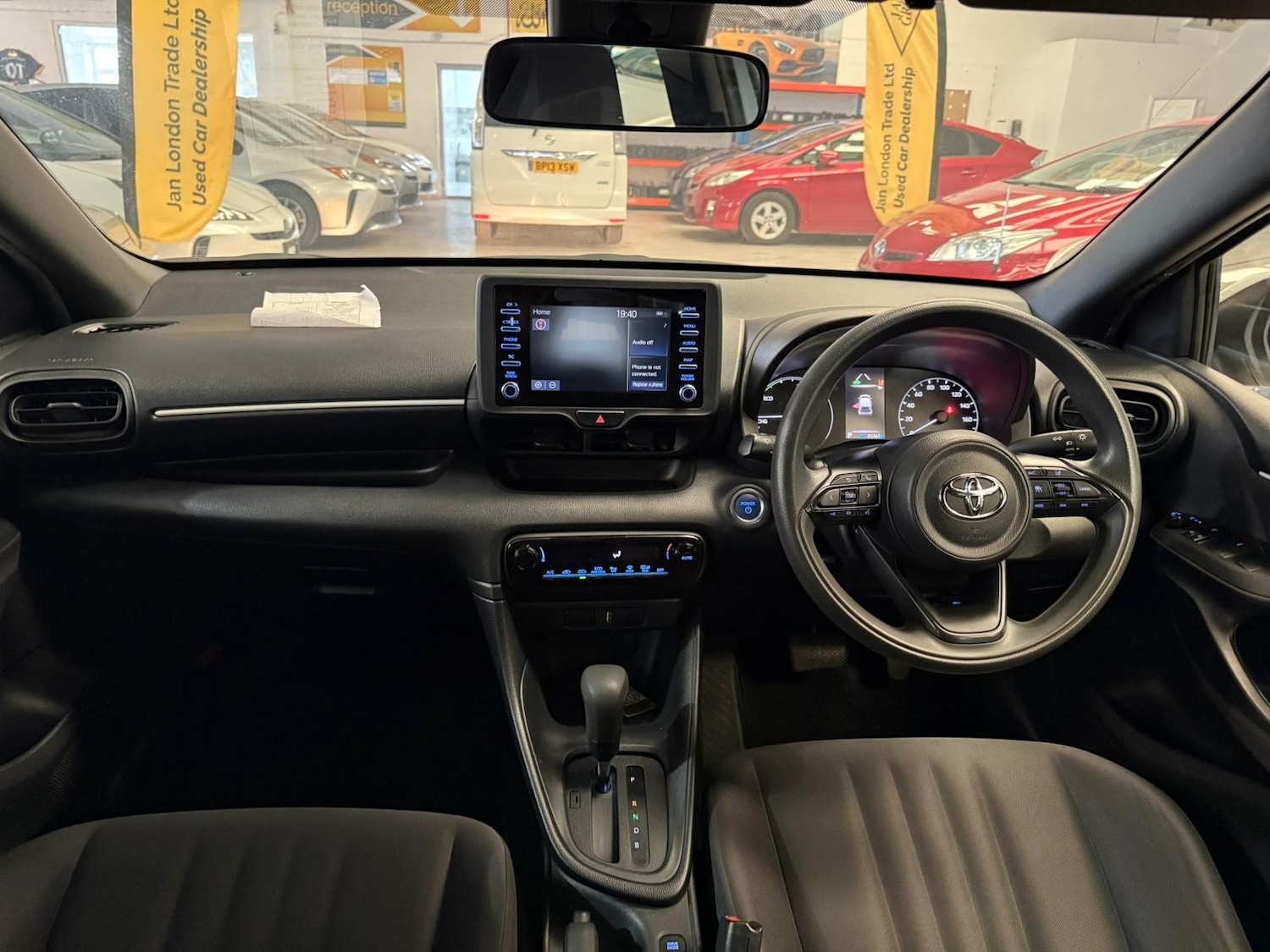 Used Toyota Yaris for sale - 76724076: Photo 15