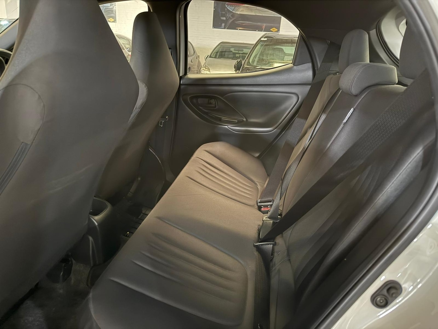 Used Toyota Yaris for sale - 76724076: Photo 20