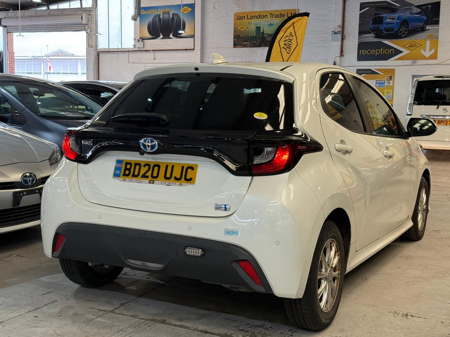 Used Toyota Yaris for sale - 76724076: Photo 4