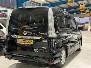 Used Nissan Serena 2013 for sale - 76704602: Photo