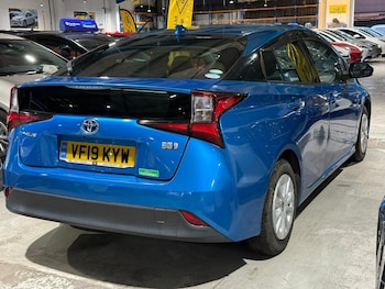 Used Toyota Prius 2019 for sale - 79211013: Photo