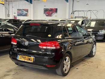 Used Volkswagen Golf 2010 for sale - 75849738: Photo