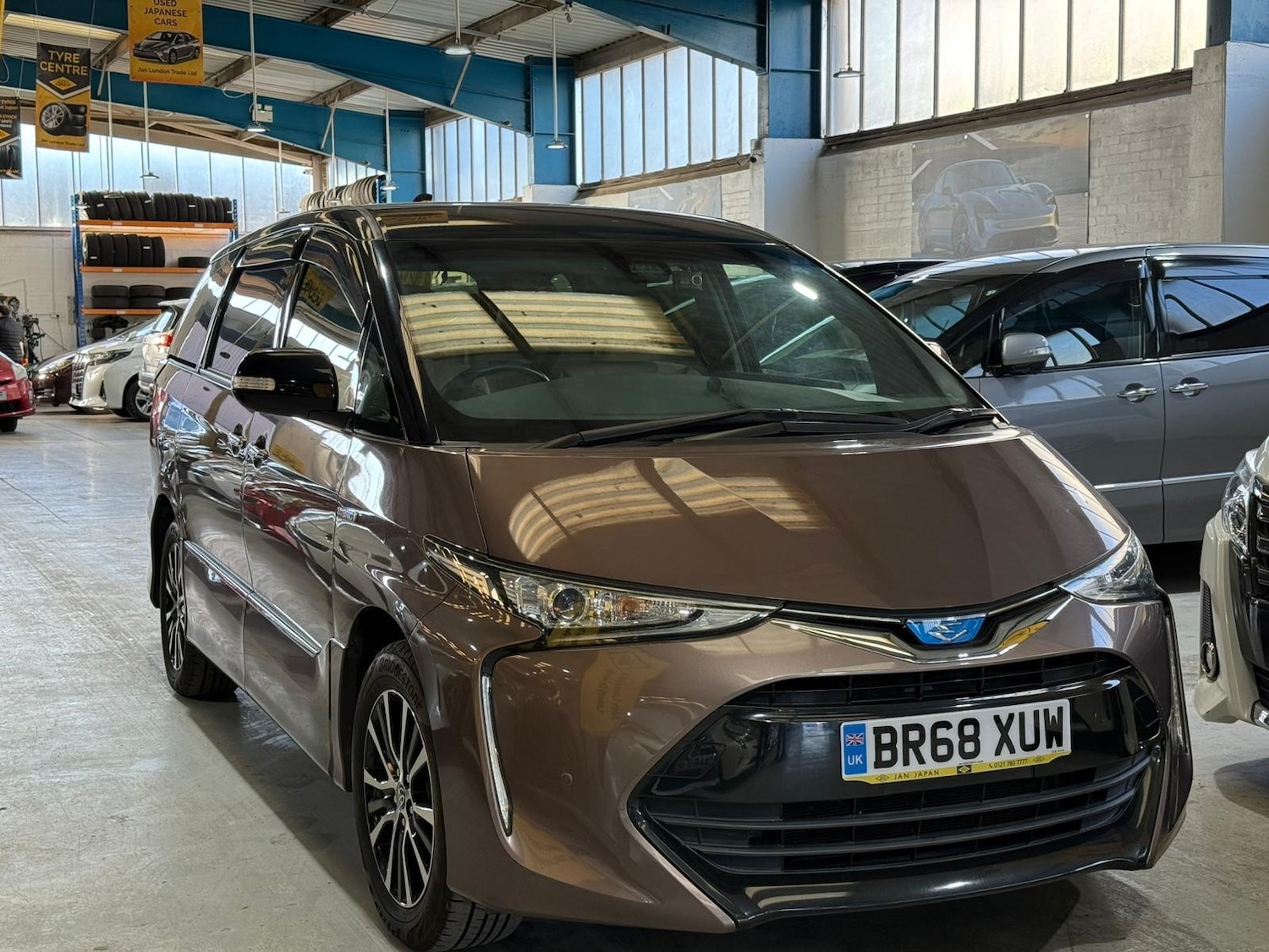 Used Toyota Estima for sale - 76896406: Photo 2
