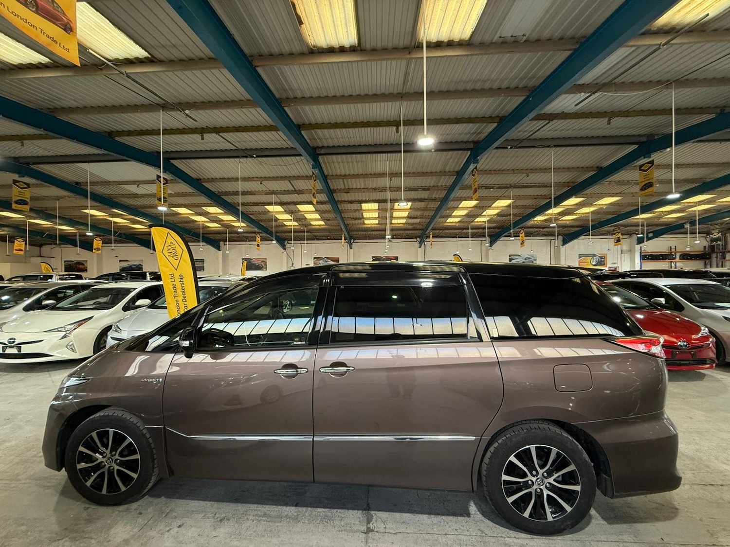 Used Toyota Estima for sale - 76896406: Photo 8