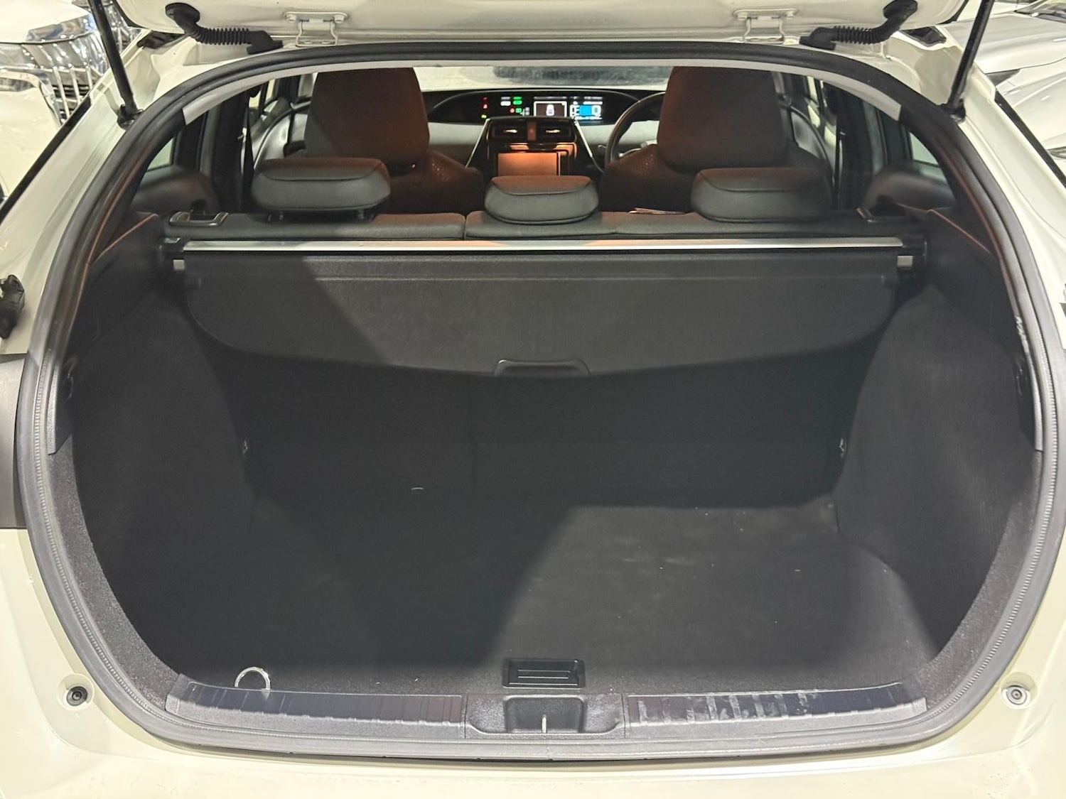 Used Toyota Prius 2025 for sale - 77327239: Photo 17