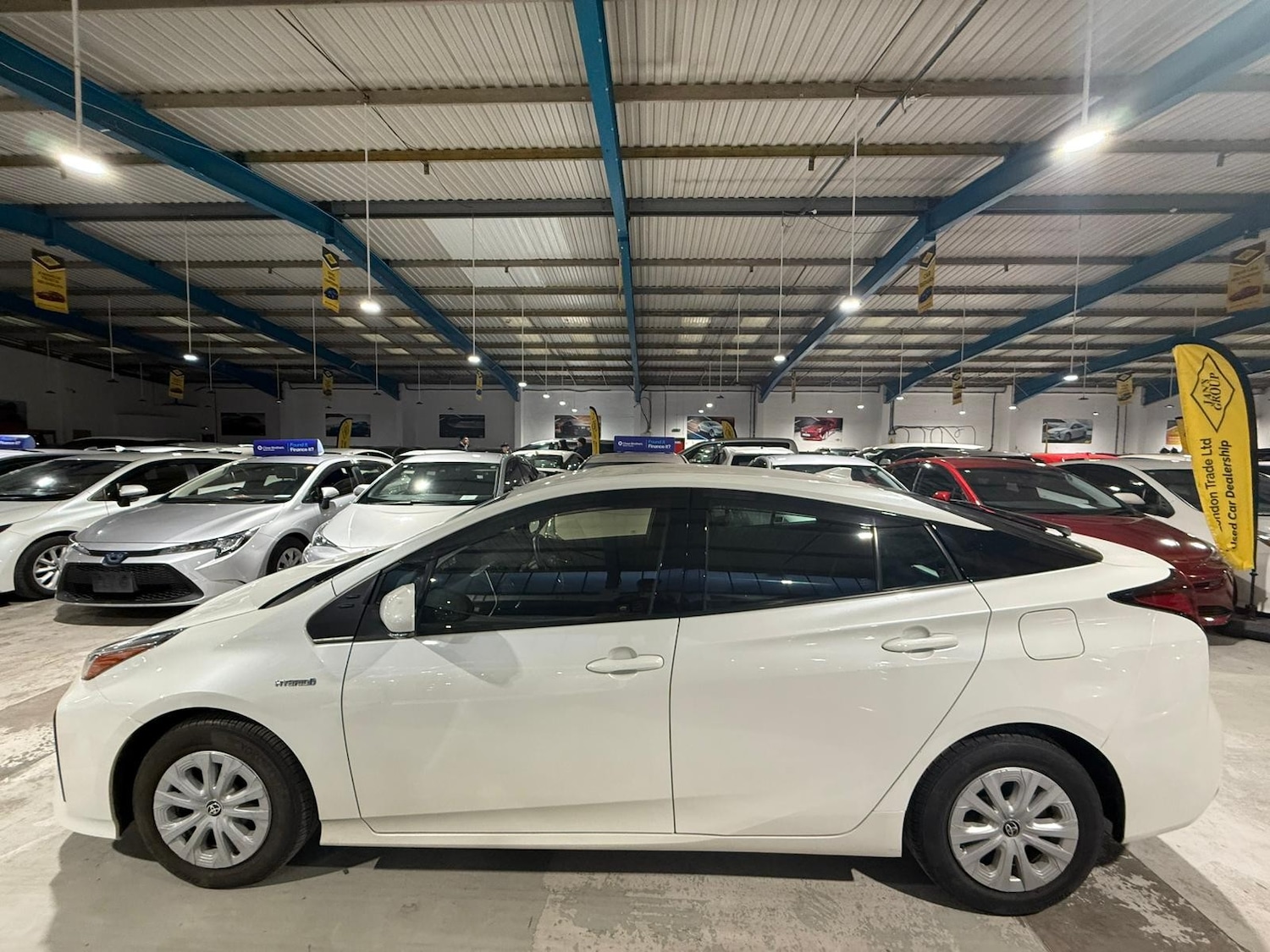 Used Toyota Prius 2025 for sale - 77327239: Photo 7