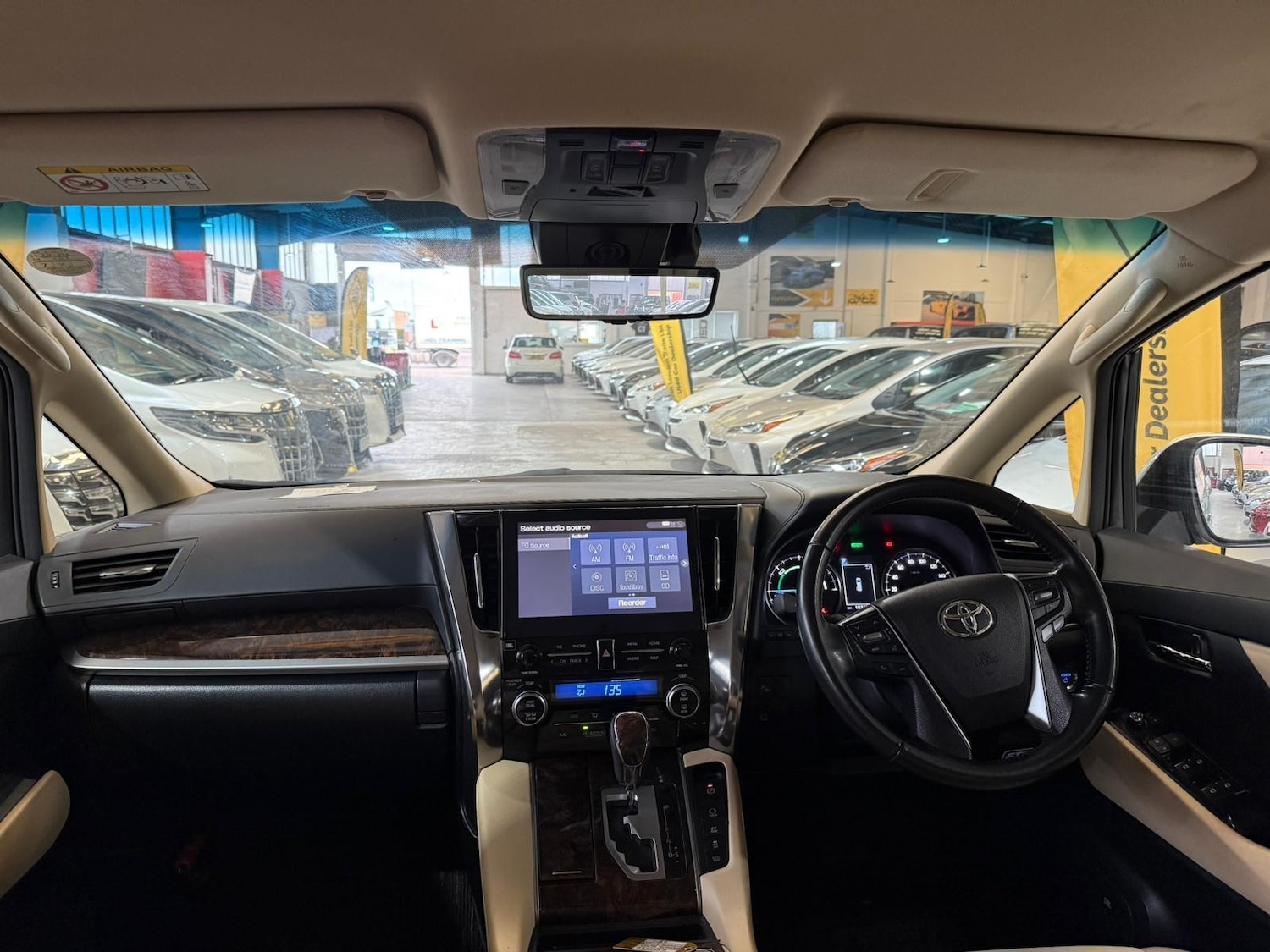 Used Toyota Alphard 2025 for sale - 76909264: Photo 10