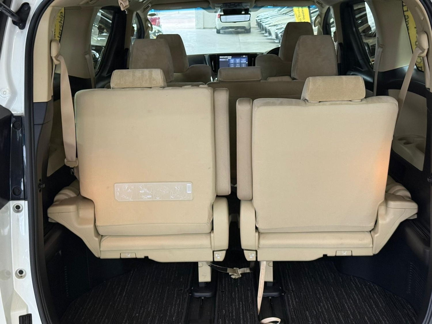 Used Toyota Alphard 2025 for sale - 76909264: Photo 14