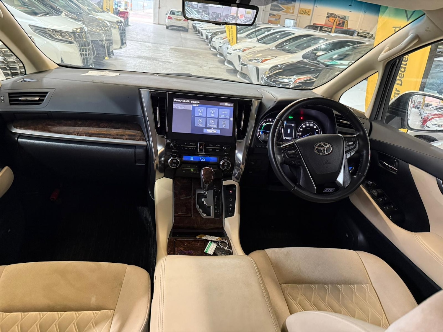 Used Toyota Alphard 2025 for sale - 76909264: Photo 9