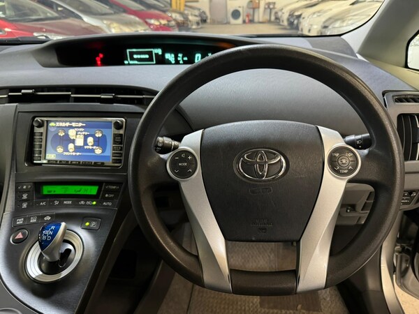 Used Toyota Prius for sale - 74039273: Photo 8