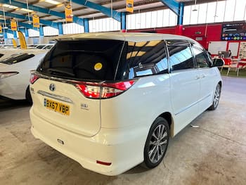 Used Toyota Estima 2017 for sale - 79636829: Photo
