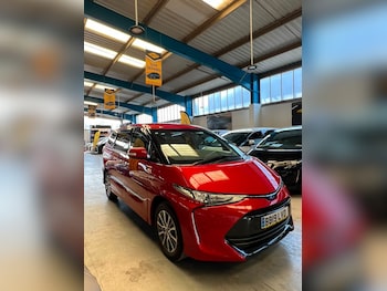 Used Toyota Estima 2019 for sale - 79252212: Photo
