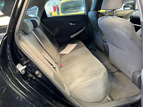 Used Toyota Prius for sale - 74650635: Photo 13
