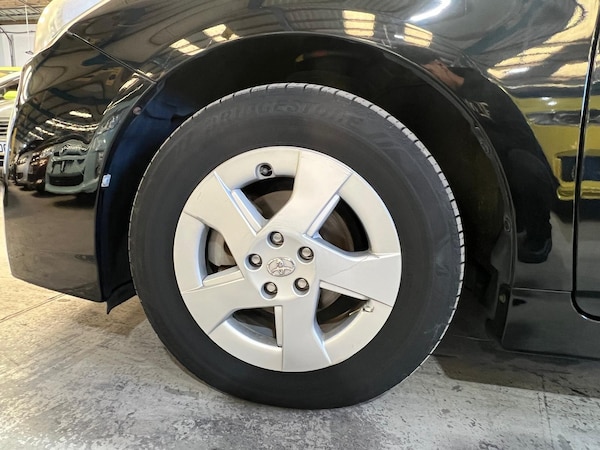 Used Toyota Prius for sale - 74650635: Photo 25
