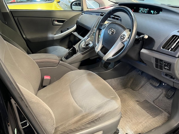 Used Toyota Prius for sale - 74650635: Photo 5