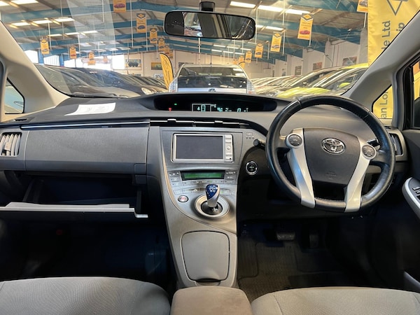Used Toyota Prius for sale - 74650635: Photo 6