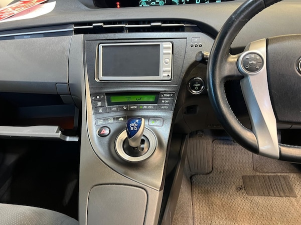 Used Toyota Prius for sale - 74650635: Photo 8