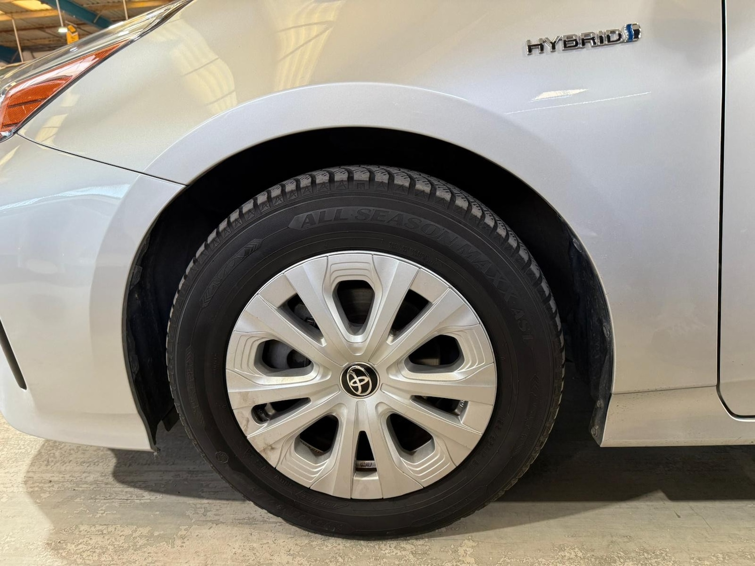 Used Toyota Prius 2025 for sale - 77052192: Photo 31