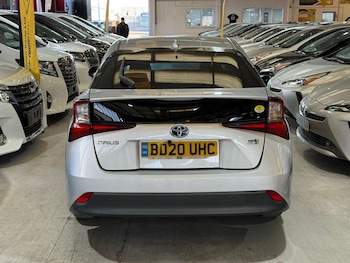 Used Toyota Prius 2020 for sale - 77052192: Photo
