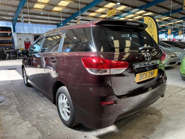 Used Toyota Wish for sale - 74682842: Photo 6