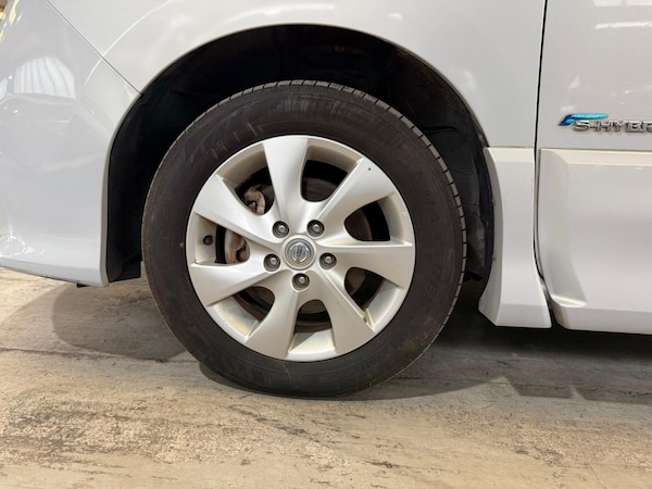 Used Nissan Serena for sale - 76217663: Photo 31