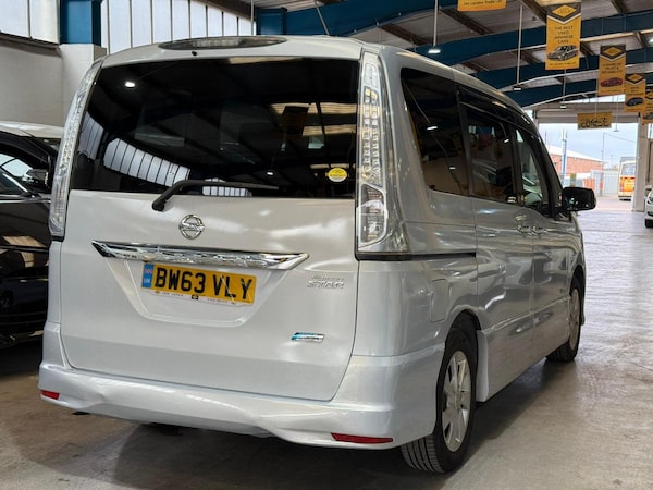 Used Nissan Serena for sale - 76217663: Photo 3