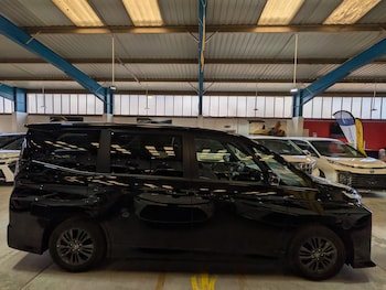 Used Toyota Noah 2024 for sale - 78847232: Photo
