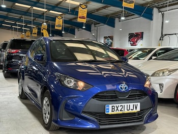 1 490 CC TOYOTA YARIS