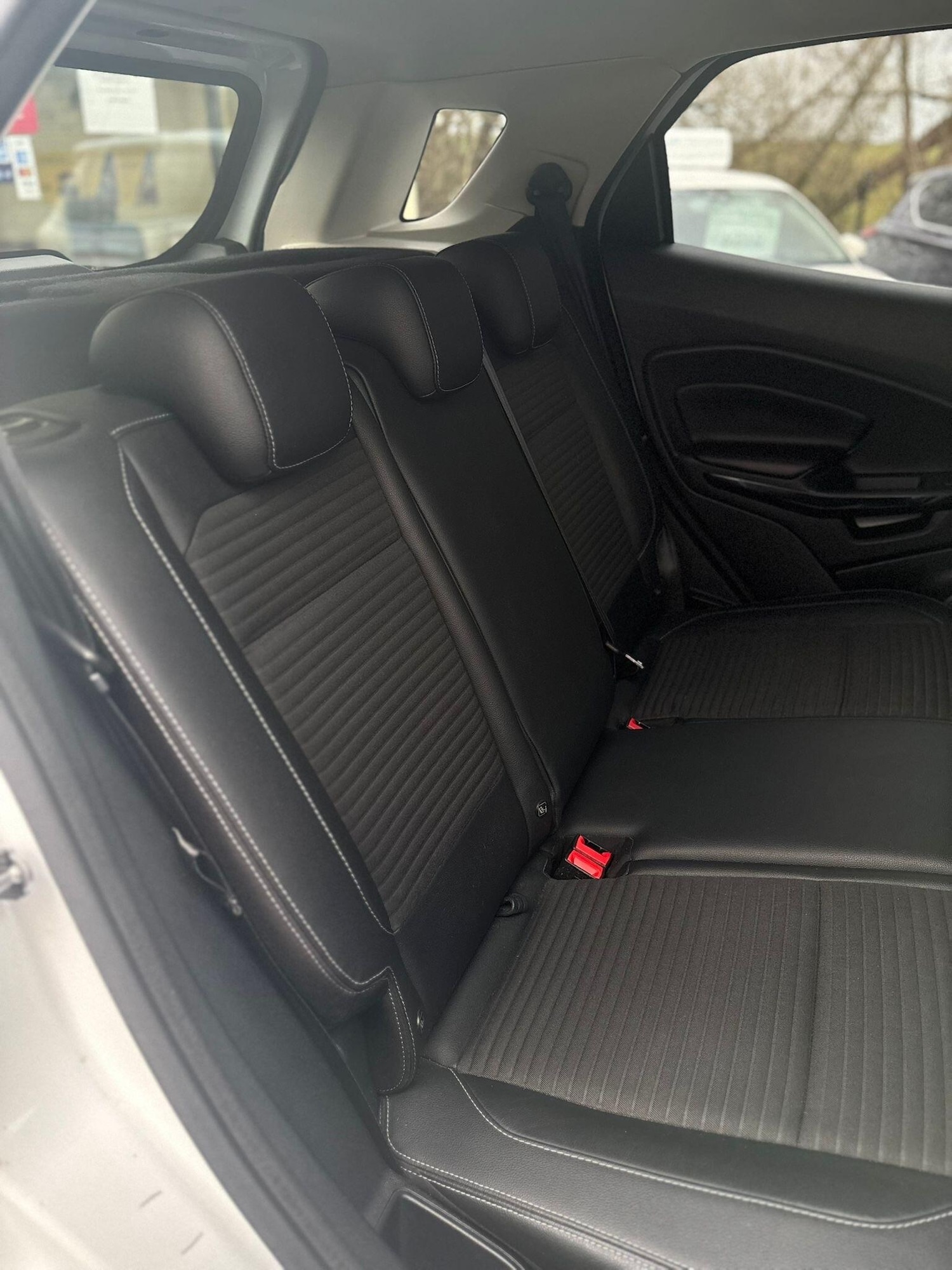 Used Ford Ecosport 2018 for sale - 76913213: Photo 14