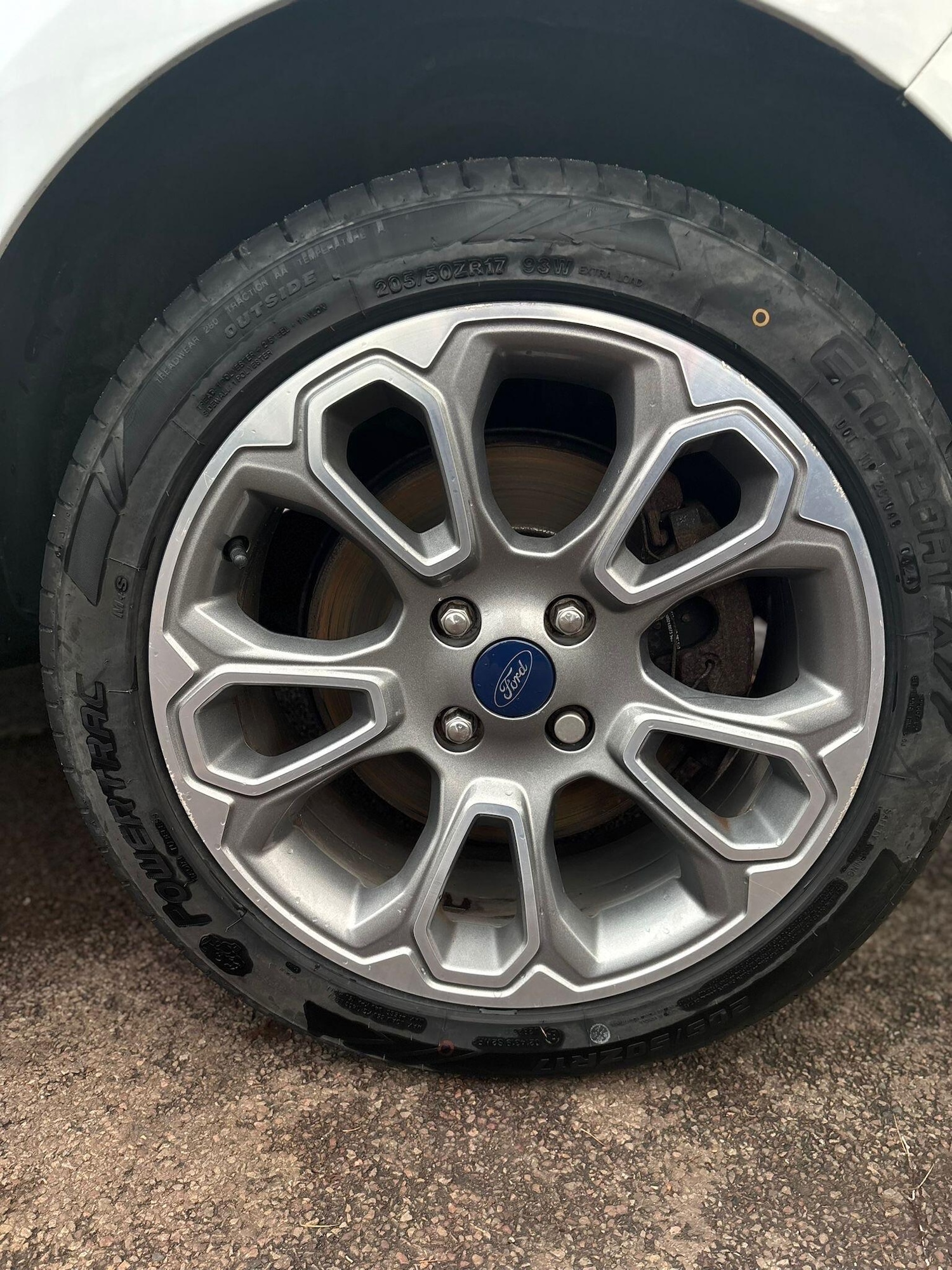 Used Ford Ecosport 2018 for sale - 76913213: Photo 24