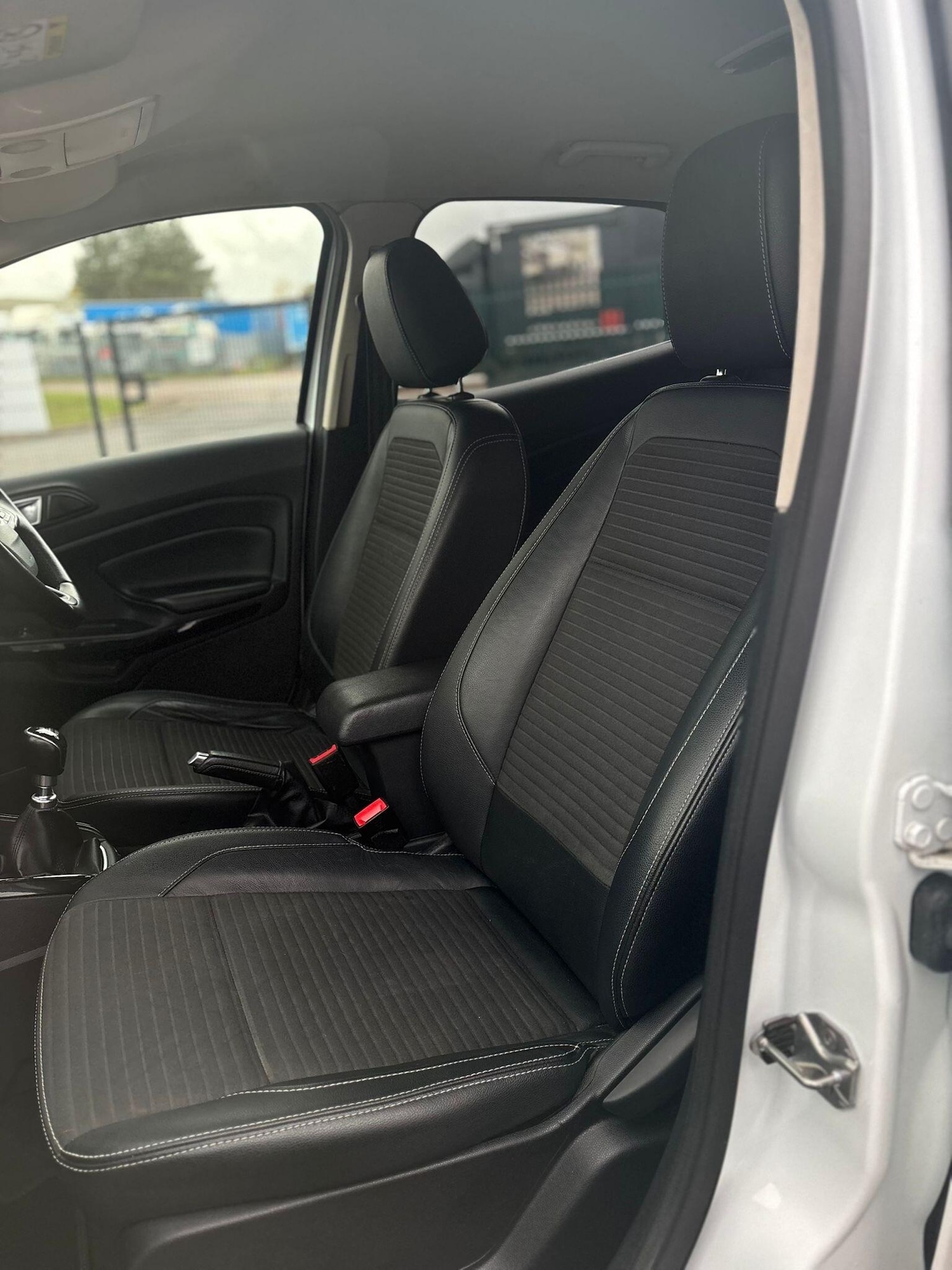 Used Ford Ecosport 2018 for sale - 76913213: Photo 36