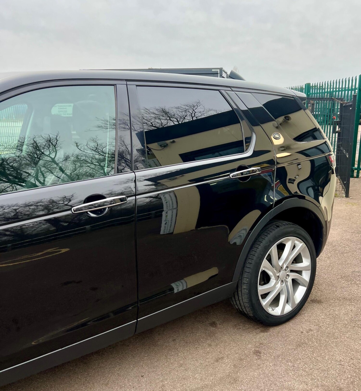 Used Land Rover Discovery Sport 2017 for sale - 77965369: Photo 10