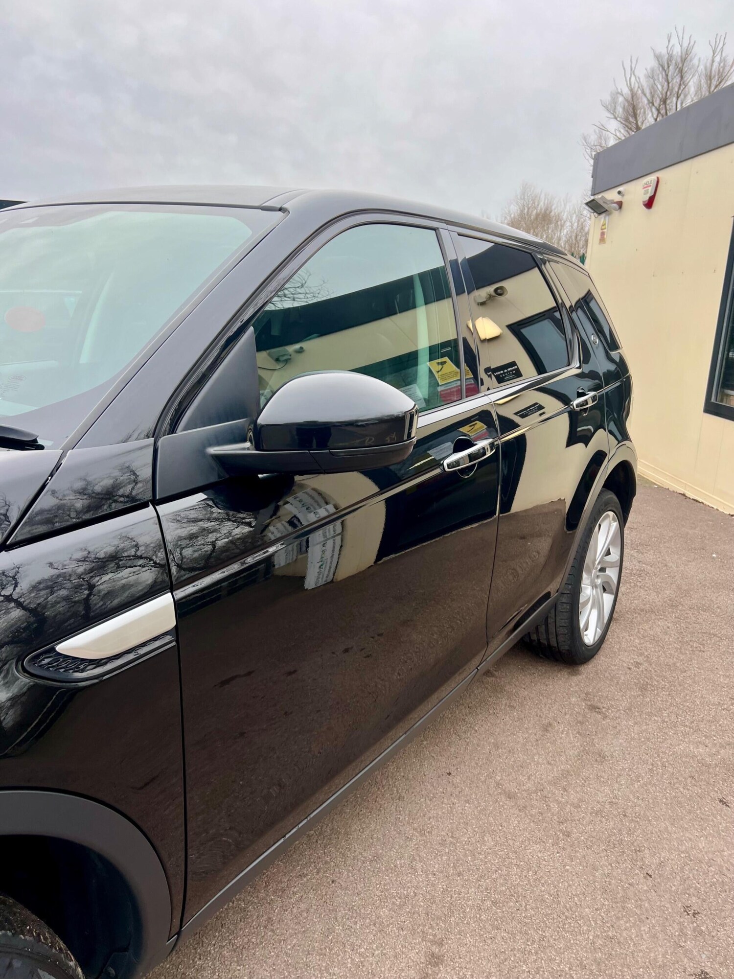 Used Land Rover Discovery Sport 2017 for sale - 77965369: Photo 53