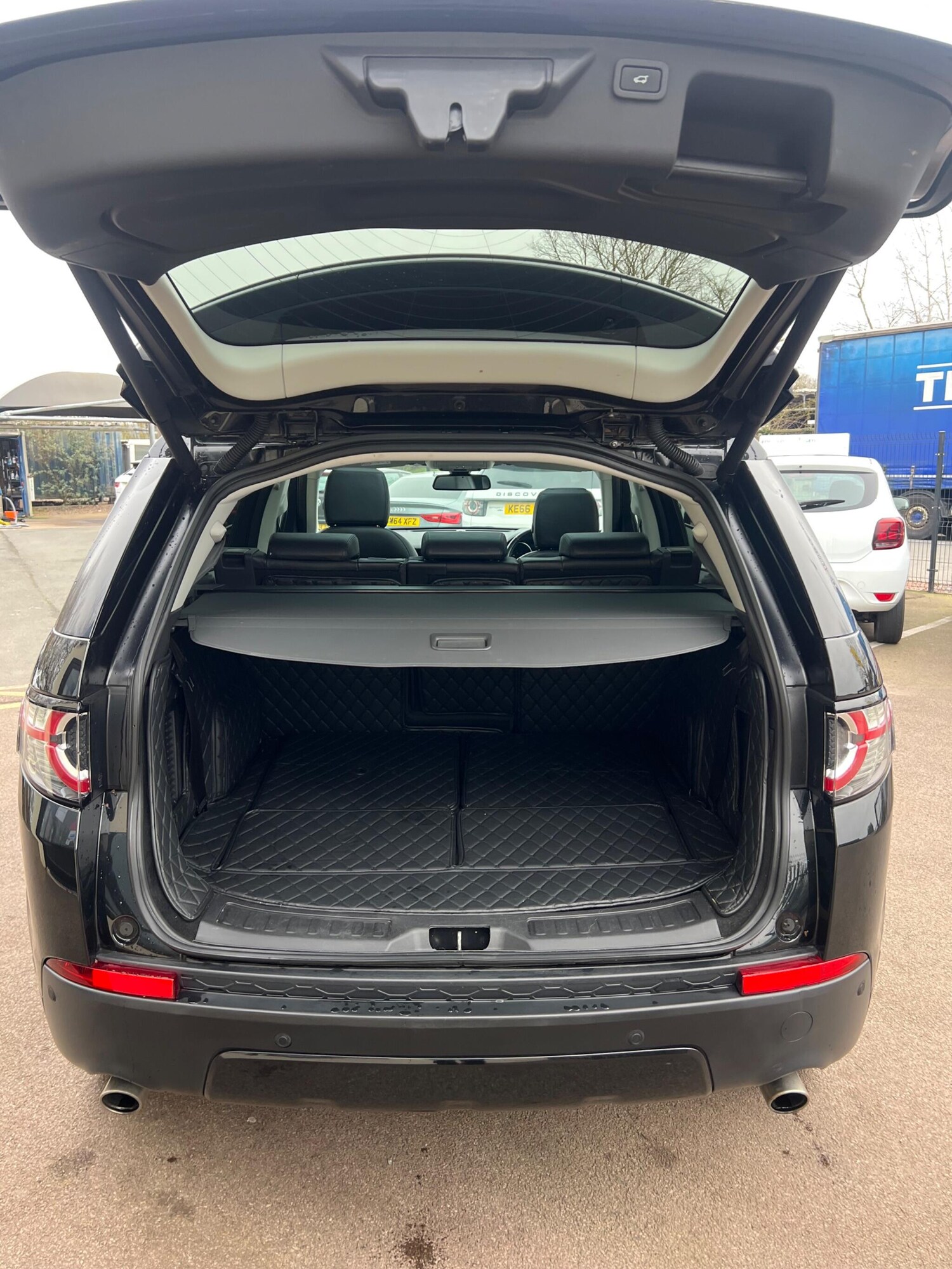 Used Land Rover Discovery Sport 2017 for sale - 77965369: Photo 55