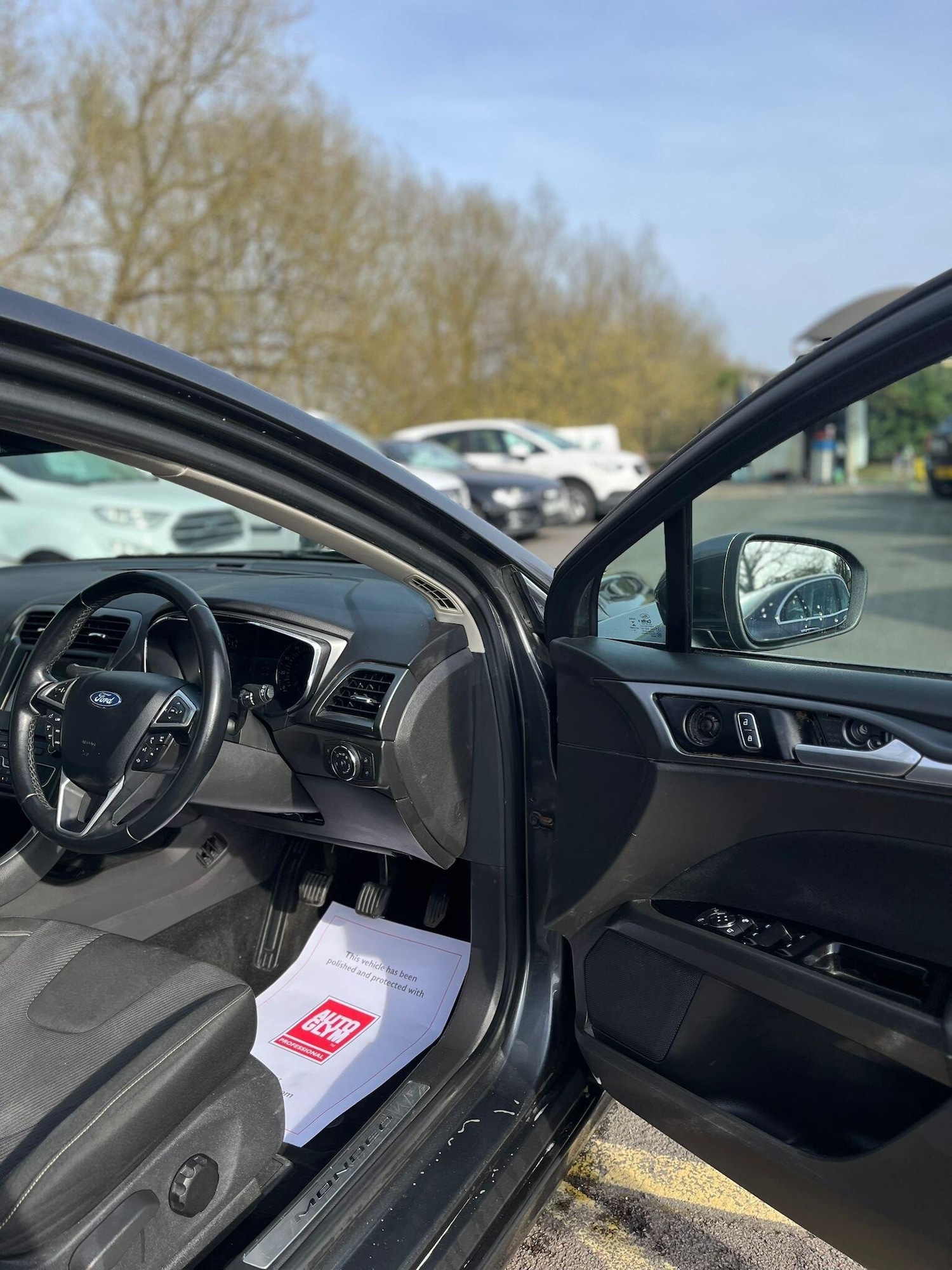 Used Ford Mondeo 2015 for sale - 77978407: Photo 19