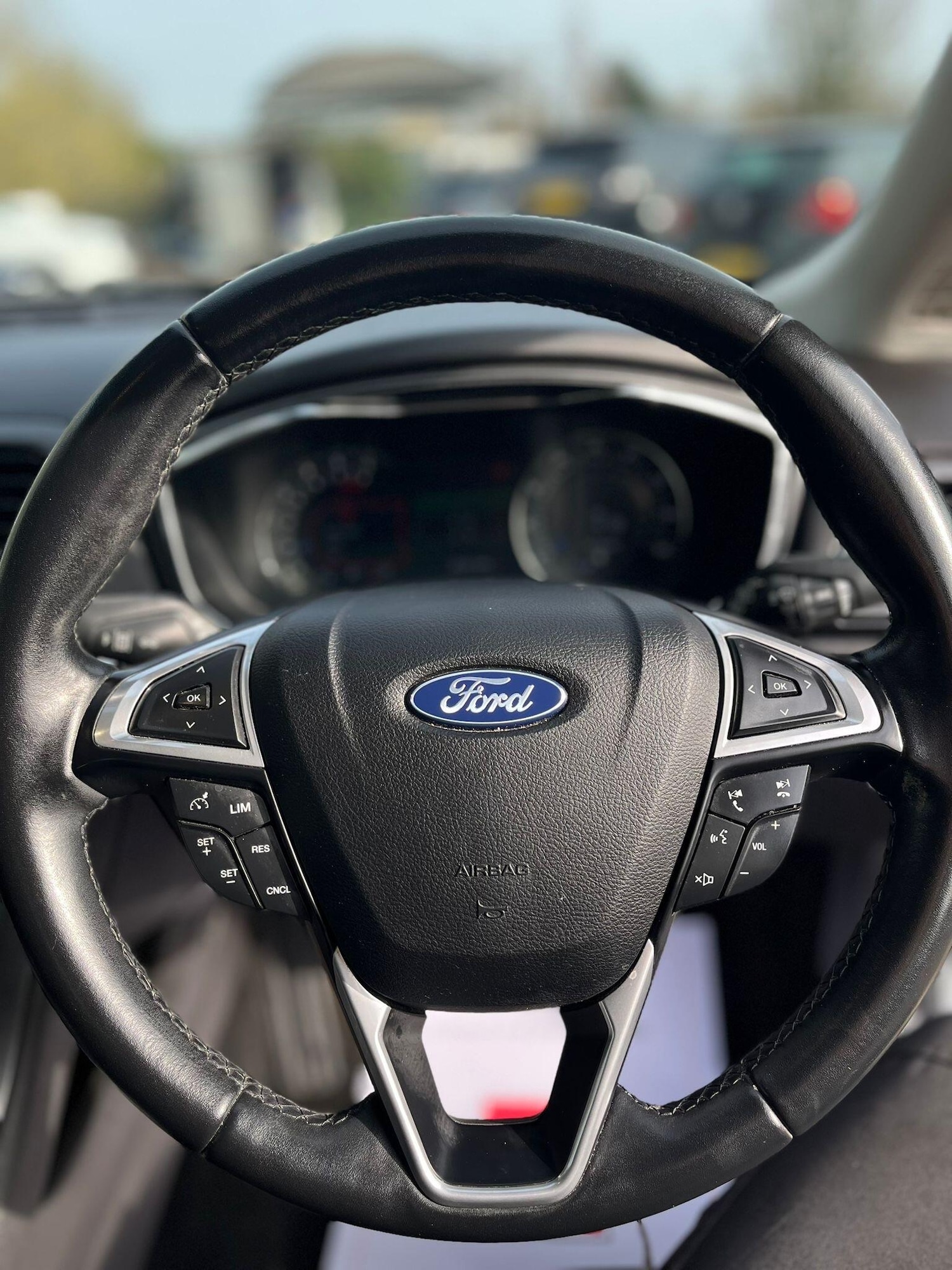 Used Ford Mondeo 2015 for sale - 77978407: Photo 38