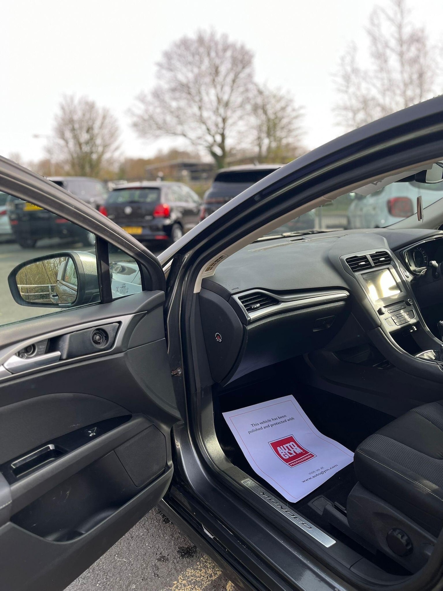 Used Ford Mondeo 2015 for sale - 77978407: Photo 41