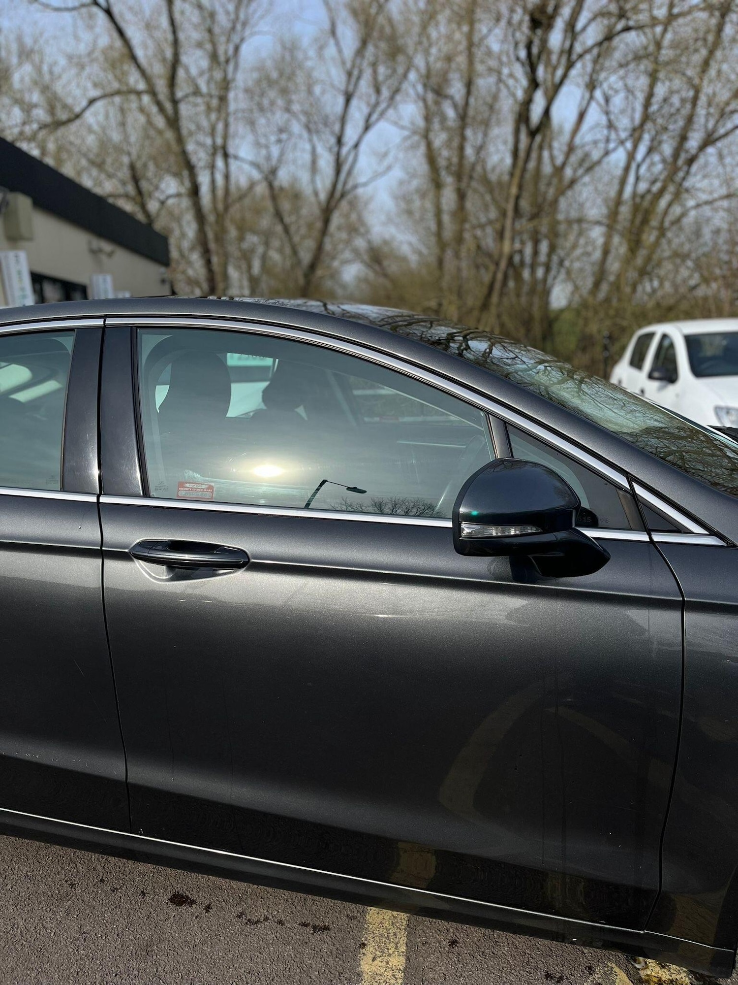 Used Ford Mondeo 2015 for sale - 77978407: Photo 48