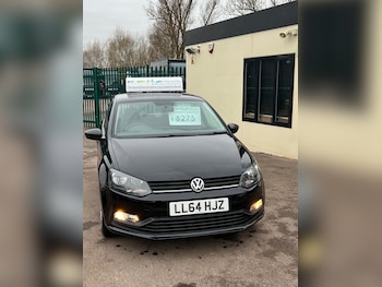 Used Volkswagen Polo 2014 for sale - 77567445: Photo