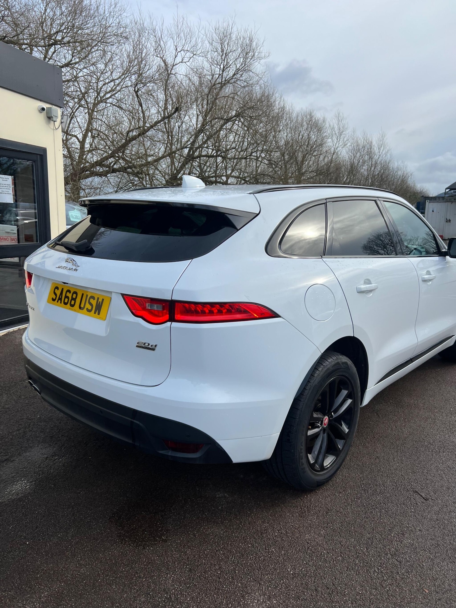 Used Jaguar F-Pace 2018 for sale - 77965377: Photo 15