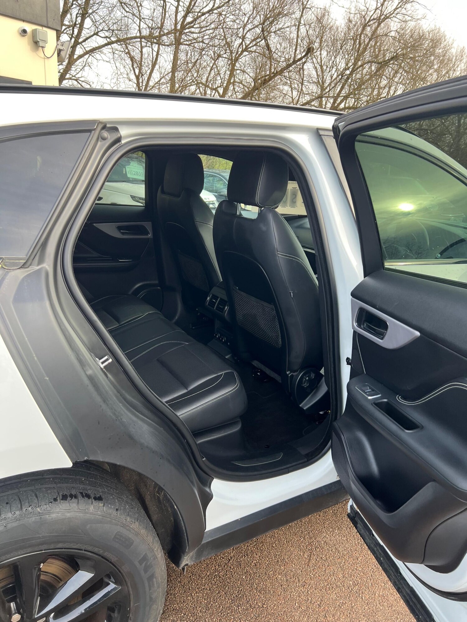 Used Jaguar F-Pace 2018 for sale - 77965377: Photo 21