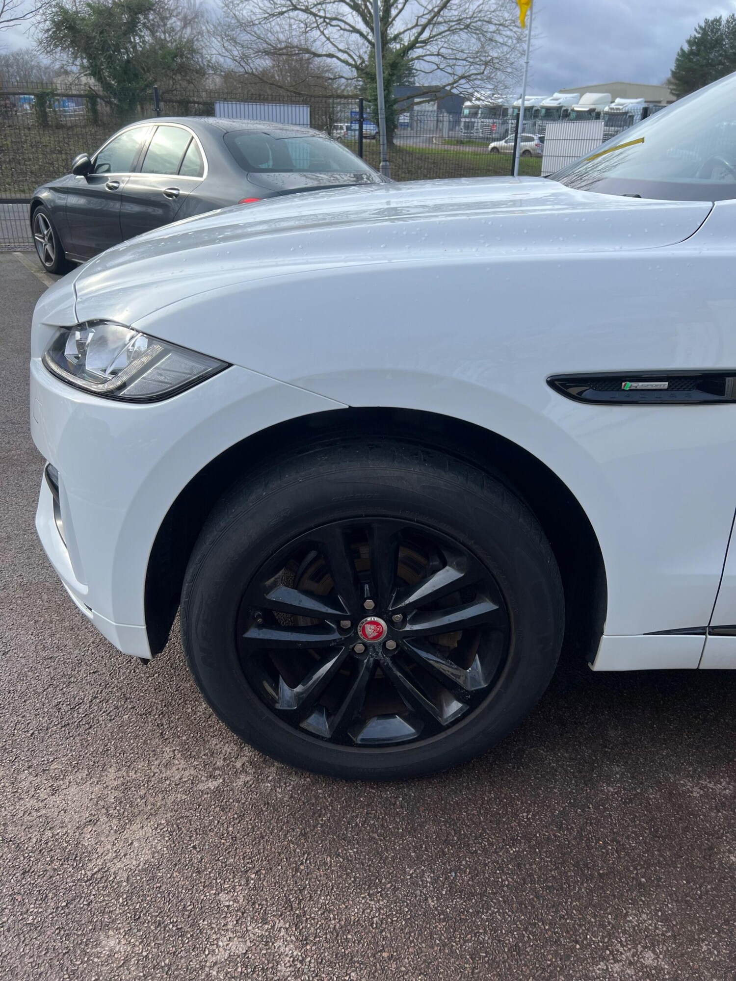 Used Jaguar F-Pace 2018 for sale - 77965377: Photo 32