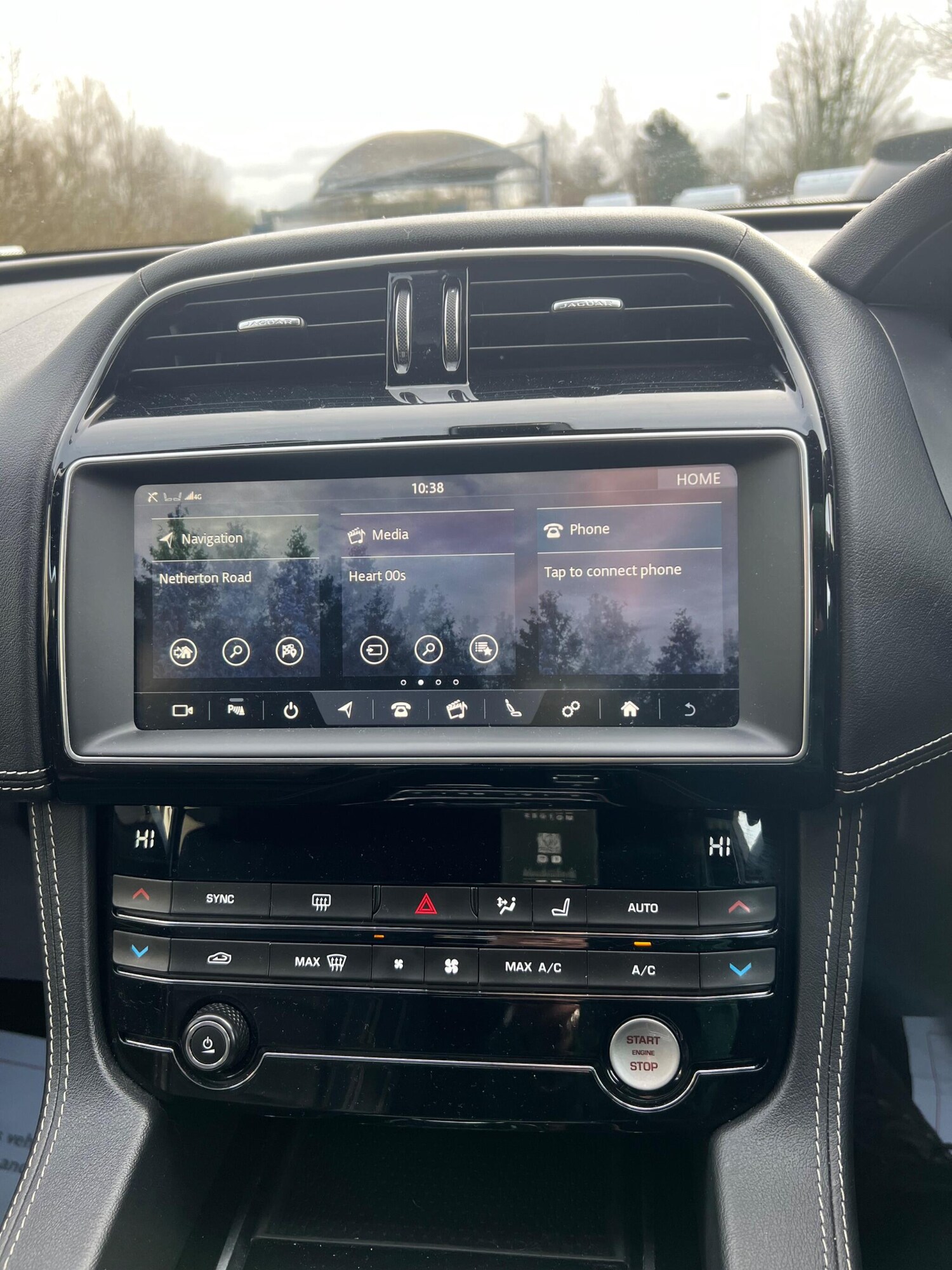 Used Jaguar F-Pace 2018 for sale - 77965377: Photo 34