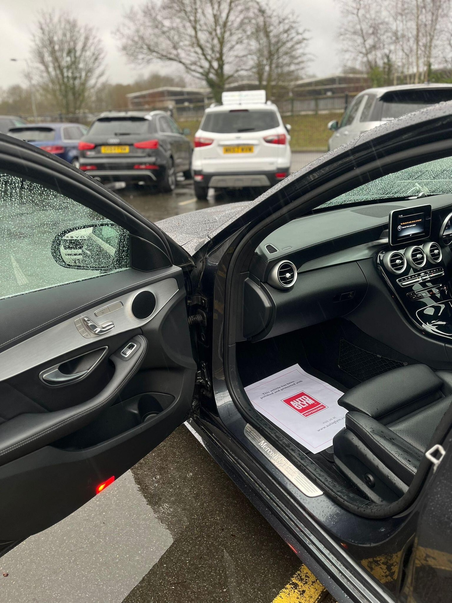 Used Mercedes-Benz C Class 2015 for sale - 77965371: Photo 24