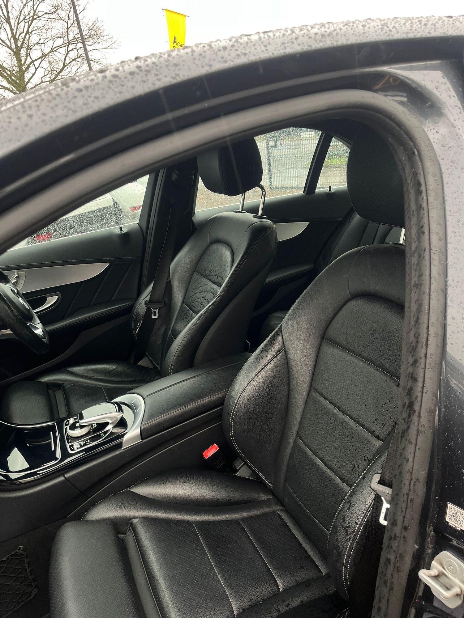 Used Mercedes-Benz C Class 2015 for sale - 77965371: Photo 40