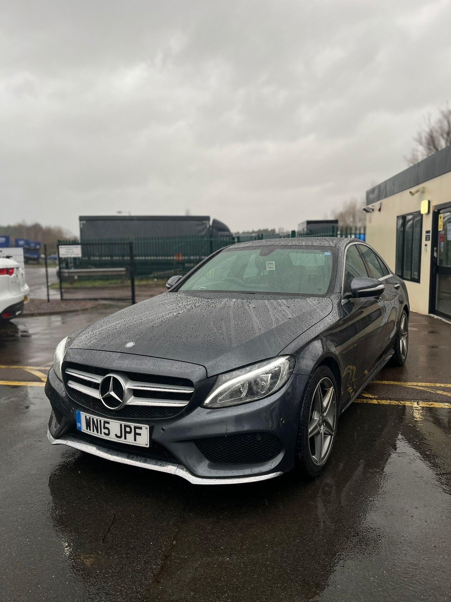 Used Mercedes-Benz C Class 2015 for sale - 77965371: Photo 7