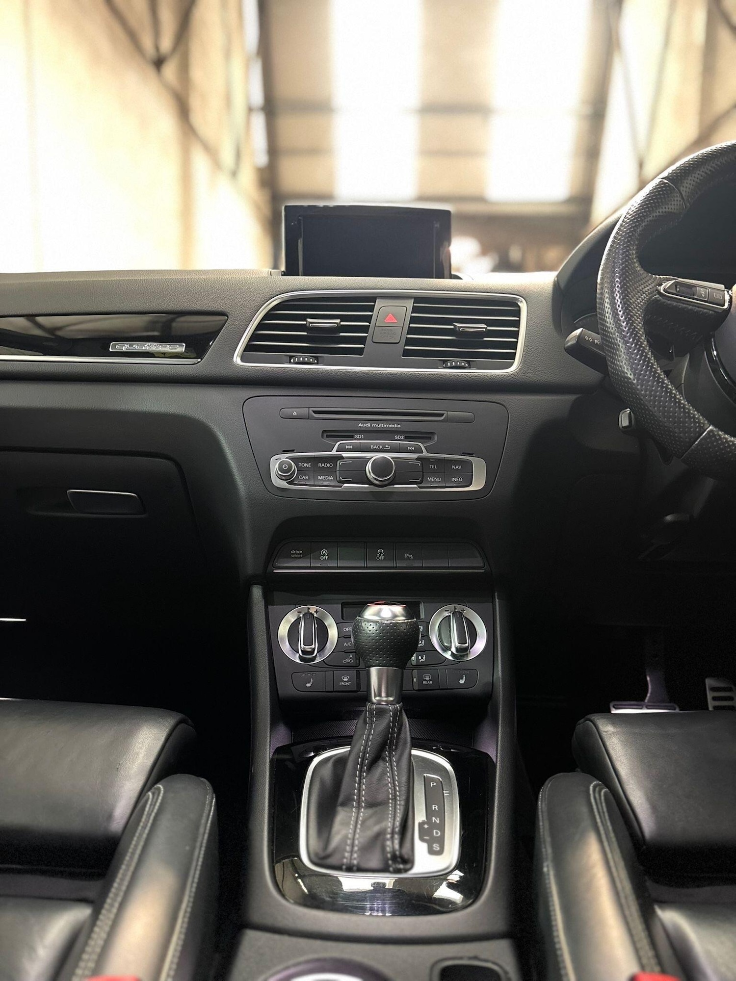 Used Audi RS Q3 2014 for sale - 77040756: Photo 13